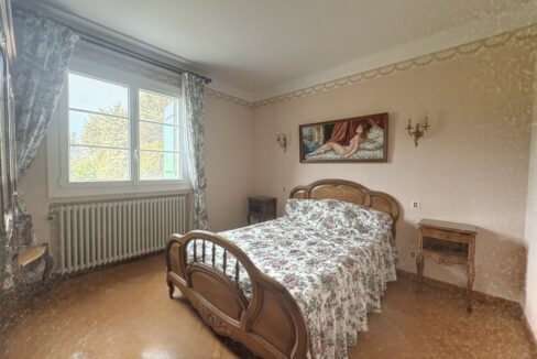 4 CHAMBRE